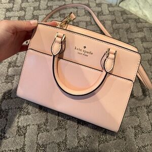 Kate spade pink bag never used!!!